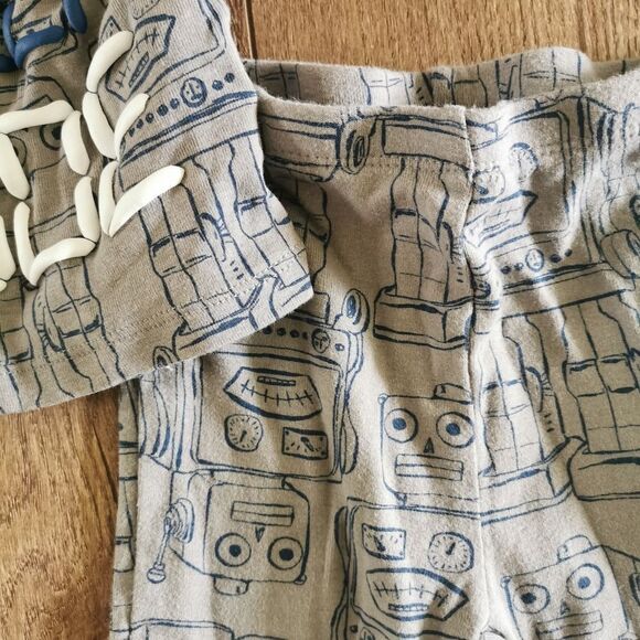 3/$12 Joe Fresh Toddler Boy pajamas 12-18 m - Picture 3 of 4